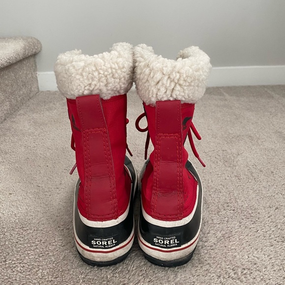 Mountain Red Sorel Carnival Boot - Picture 2 of 5